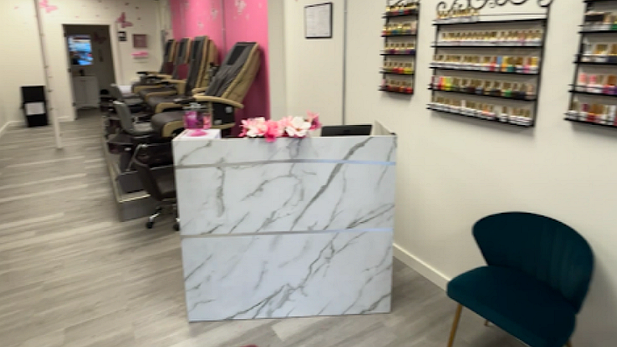 Beck's Nails & Spa